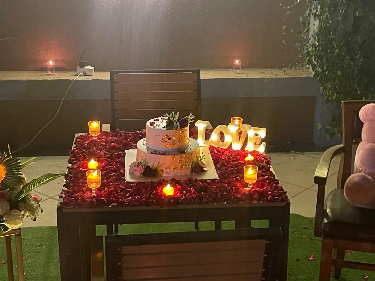 Candle Light Dinner 1